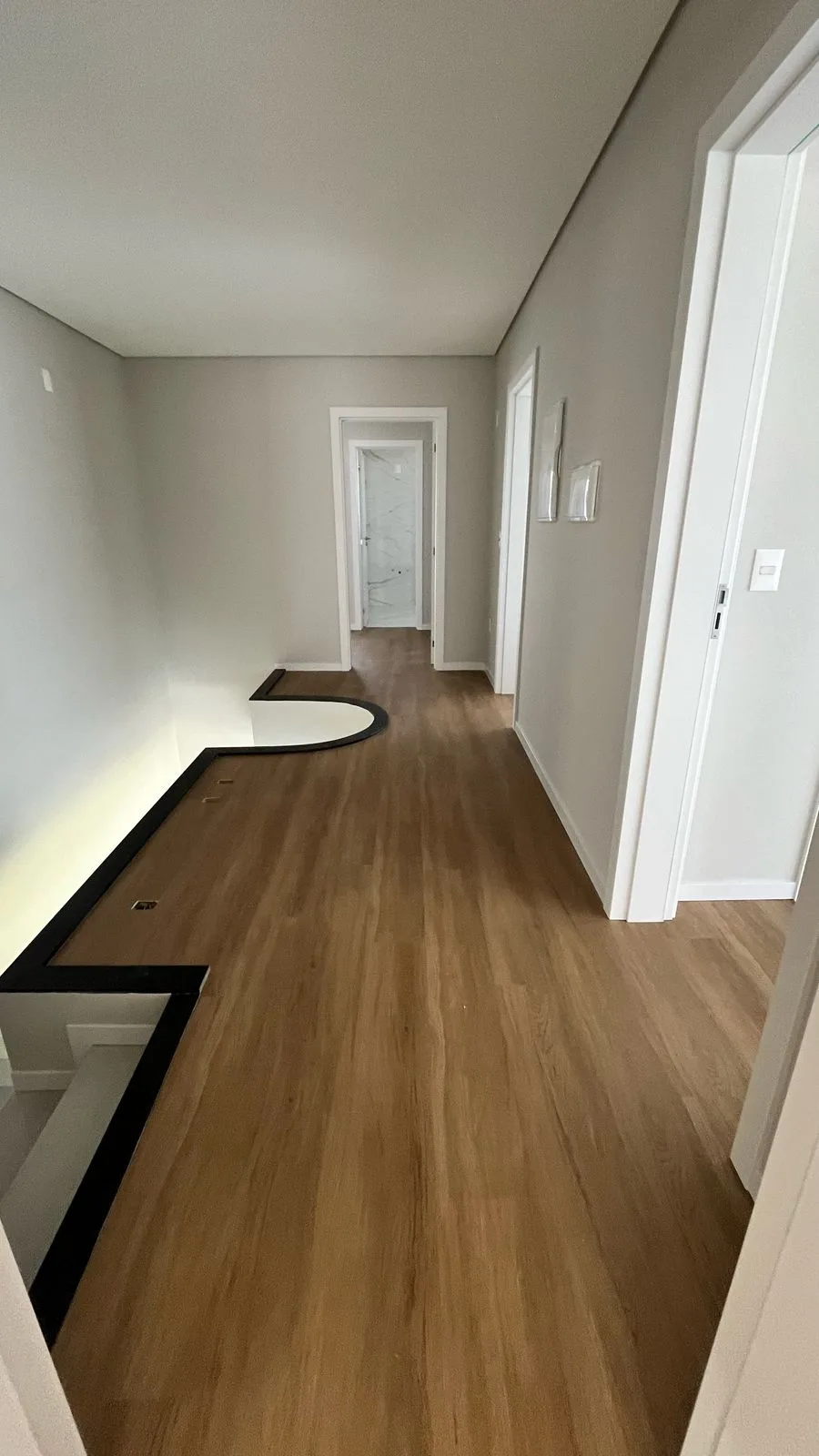 Jardim Ingleses: Luxury House with Private Pool in Florianópolis