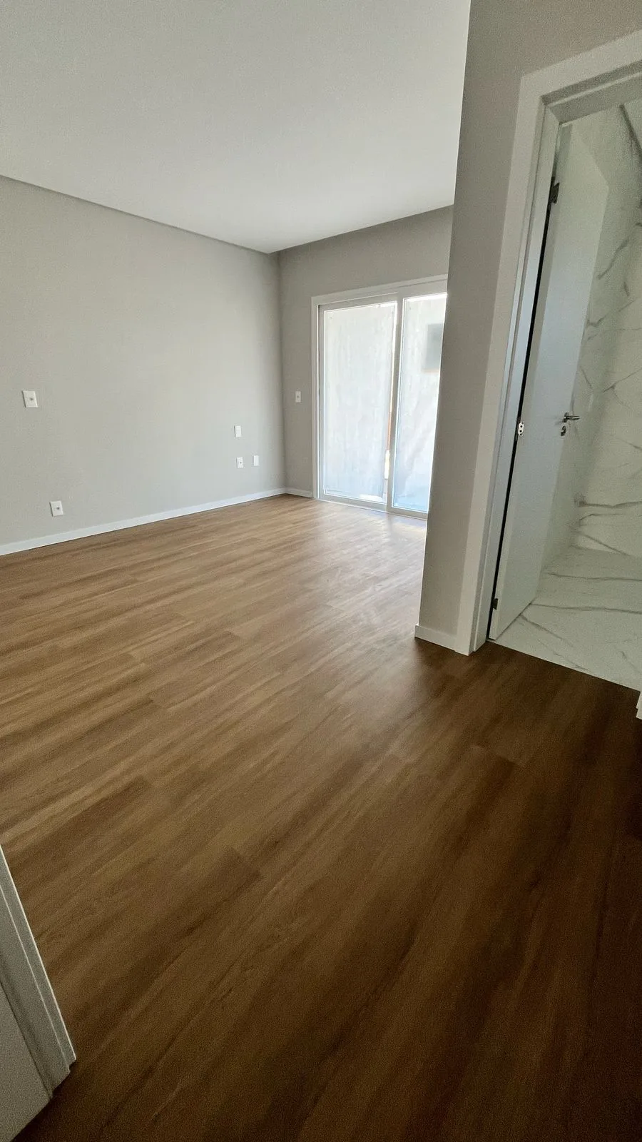 Jardim Ingleses: Luxury House with Private Pool in Florianópolis