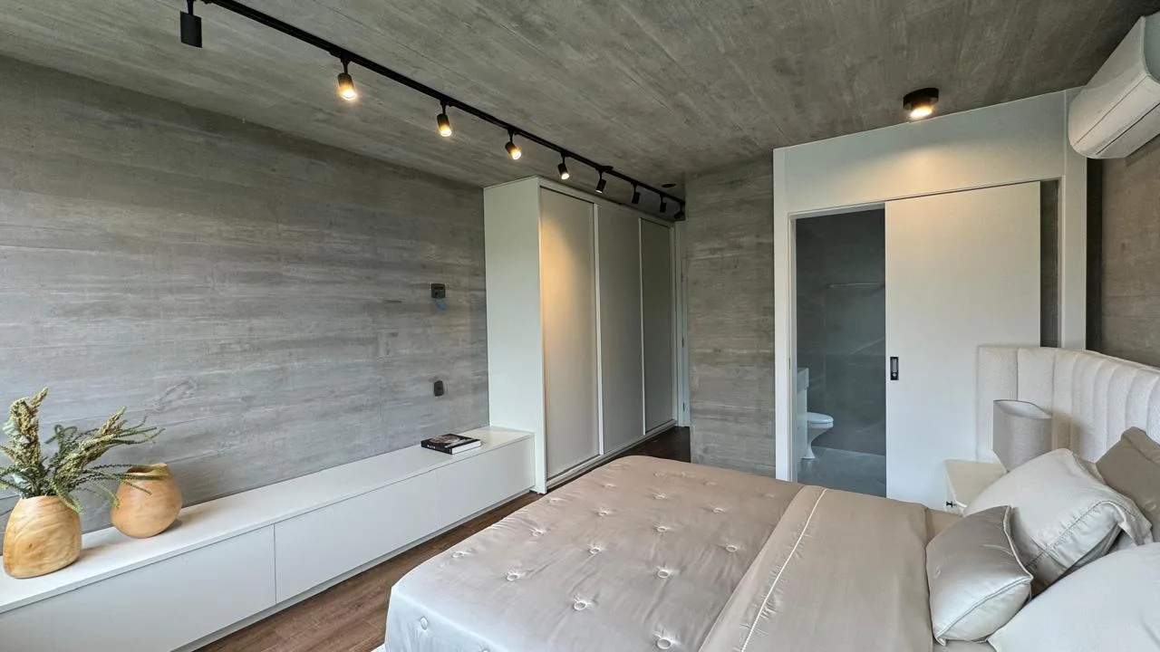 AYA Casas: Ultra-Luxury Brutalist Residence with Private Garden in Praia do Estaleiro