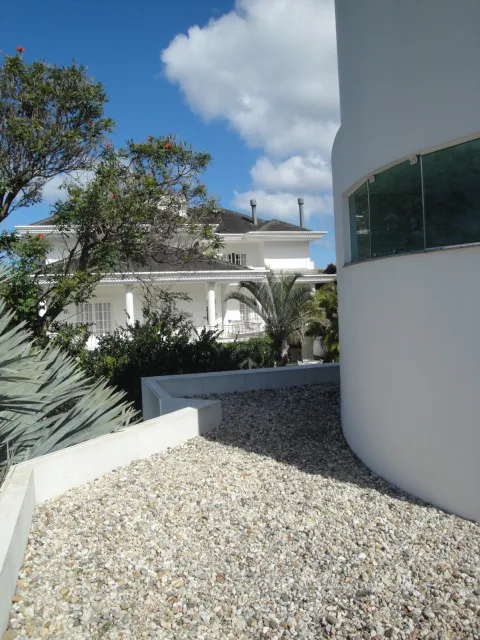 Ultra-Luxury Contemporary Residence in Lagoa da Conceição, Florianópolis