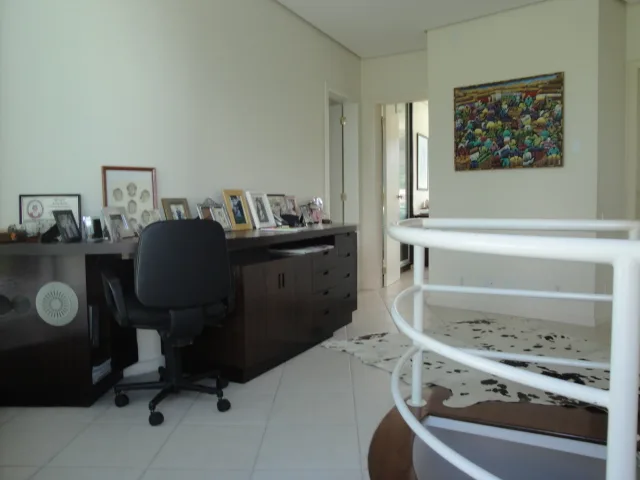 Ultra-Luxury Contemporary Residence in Lagoa da Conceição, Florianópolis