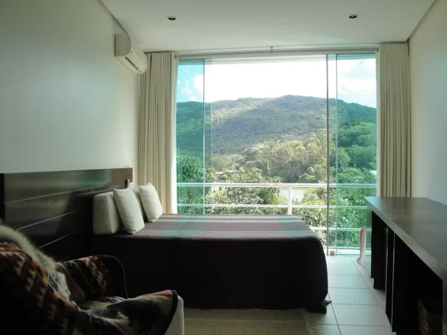 Ultra-Luxury Contemporary Residence in Lagoa da Conceição, Florianópolis