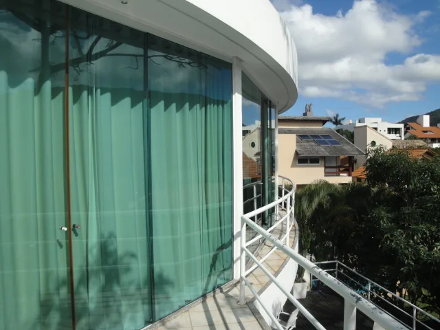 Ultra-Luxury Contemporary Residence in Lagoa da Conceição, Florianópolis