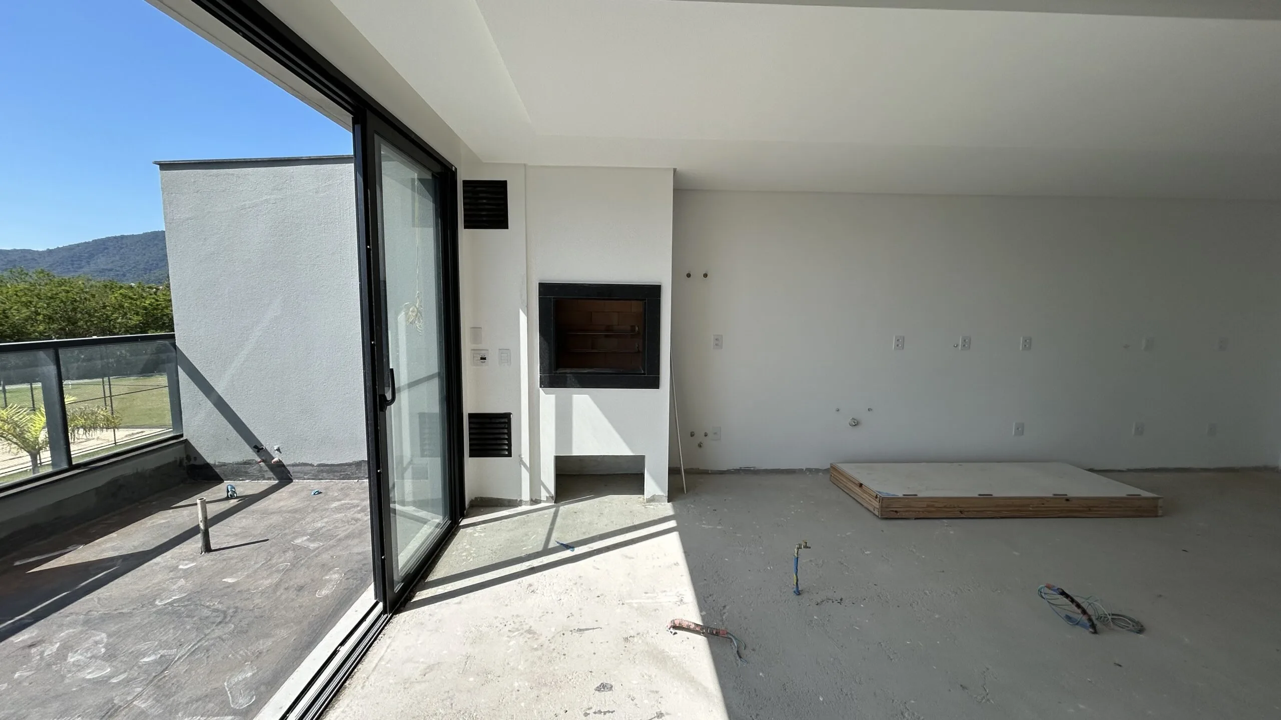 Felipe de Moraes Residence Club: Ultra-Luxury Oceanfront Villa in Florianópolis