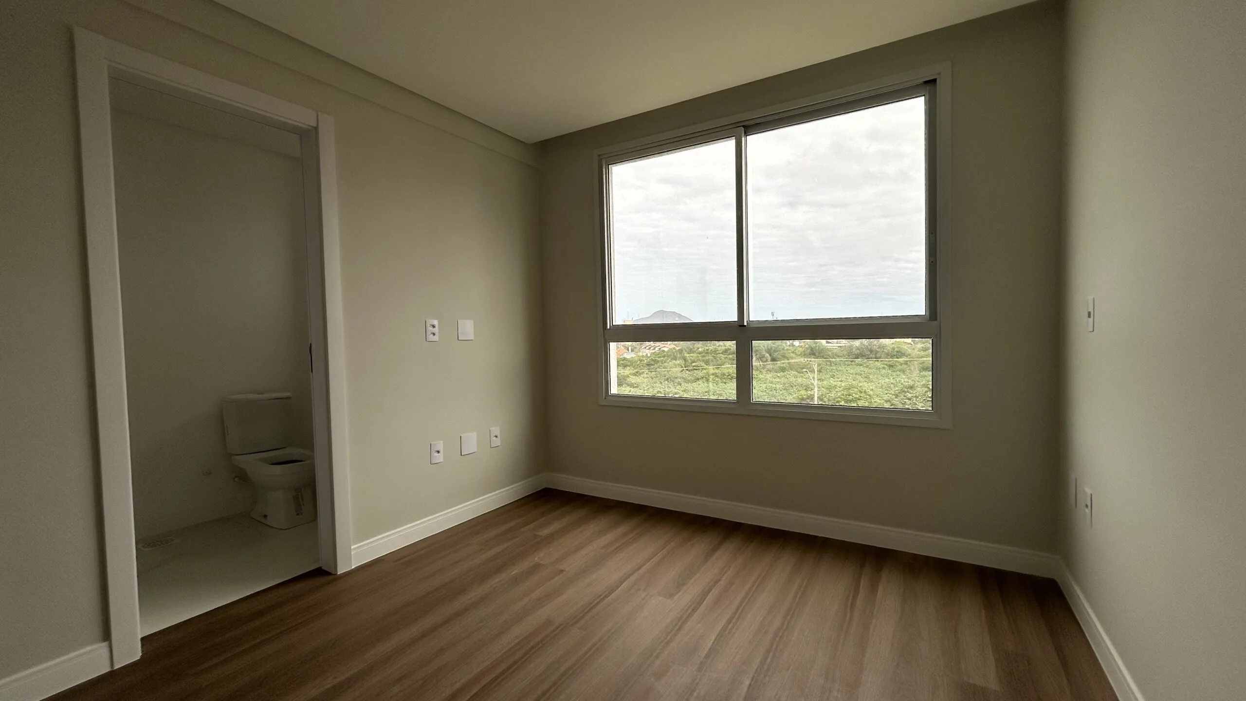 Gaivotas Golden Residence: Premium Duplex with Ocean Views in Florianópolis