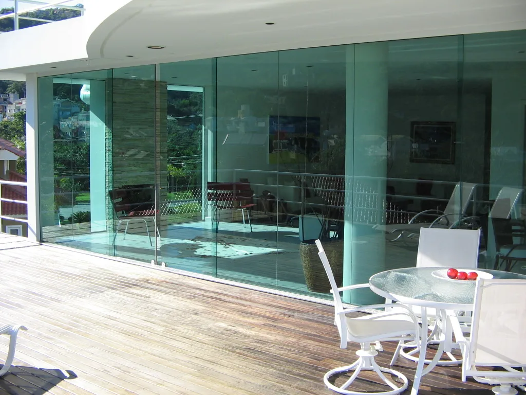 Ultra-Luxury Contemporary Residence in Lagoa da Conceição, Florianópolis