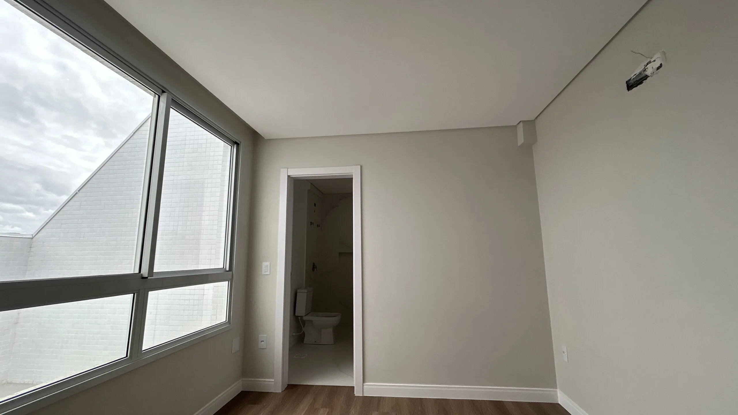 Gaivotas Golden Residence: Premium Duplex with Ocean Views in Florianópolis