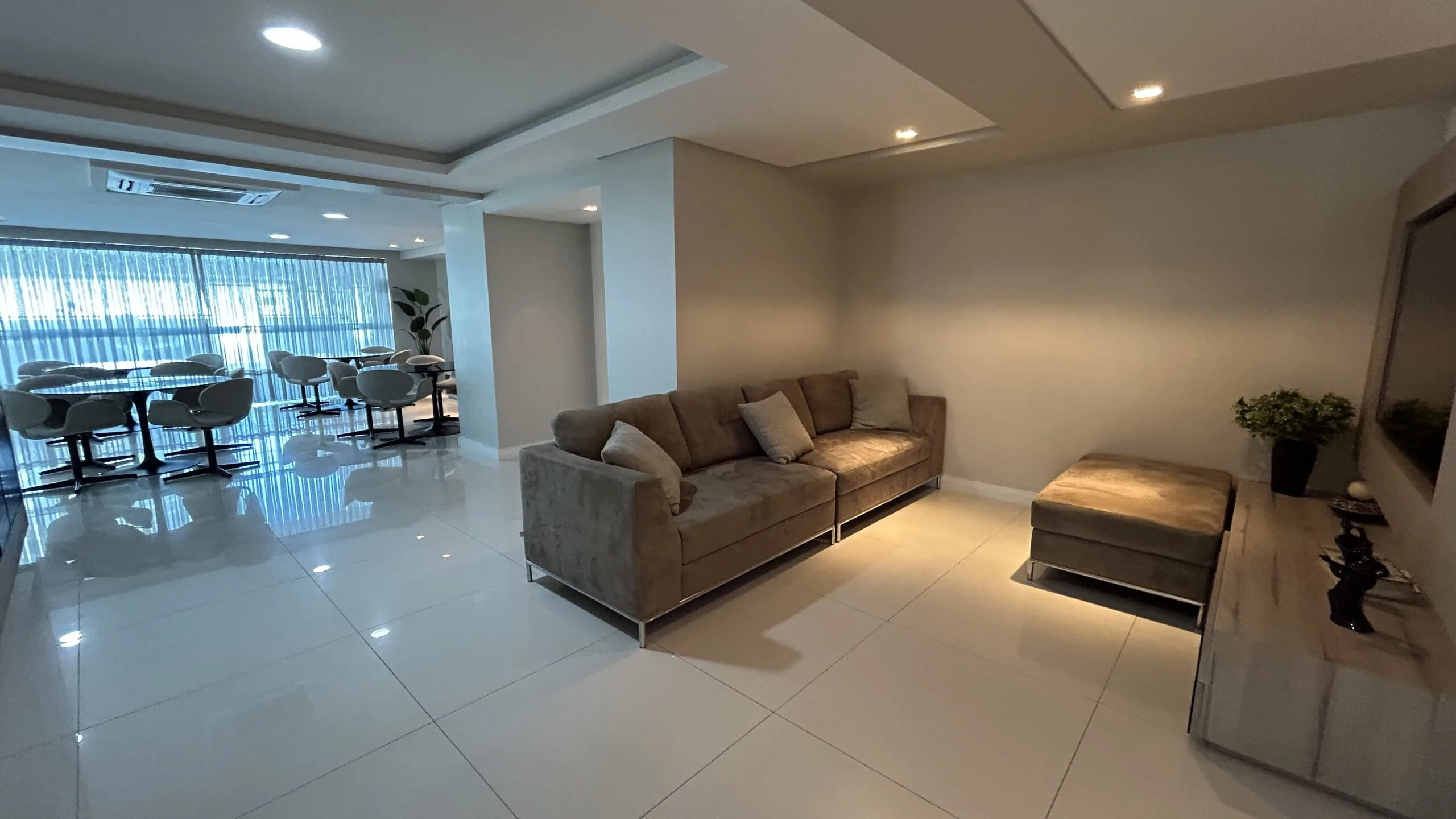 Marina Residence: Luxury House with Oceanview in Balneário Camboriú