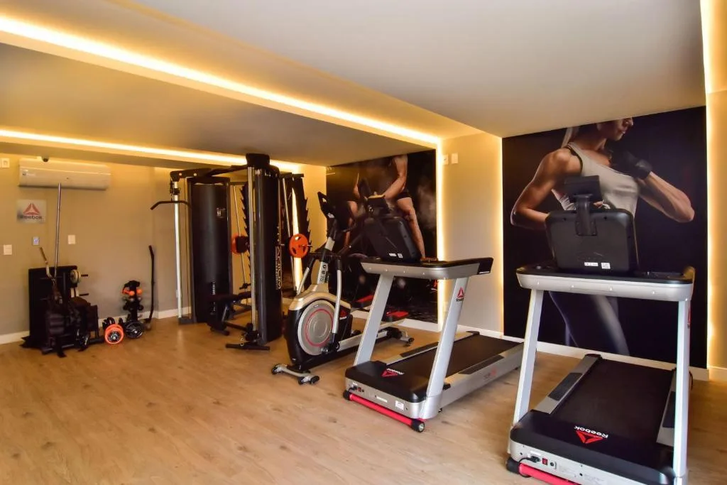 Jurerê Premier: Luxury Duplex with Private Hobby Box in Florianópolis