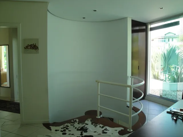 Ultra-Luxury Contemporary Residence in Lagoa da Conceição, Florianópolis