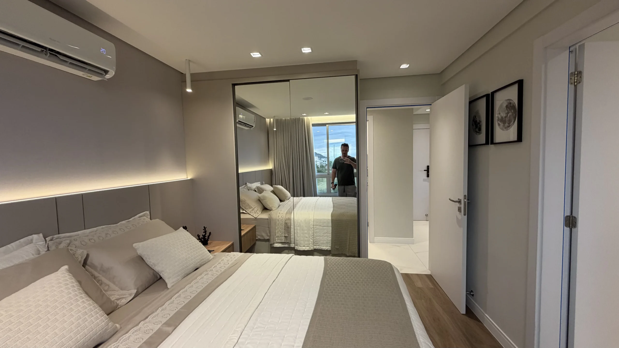 Gaivotas Golden Residence: Premium Duplex with Ocean Views in Ingleses