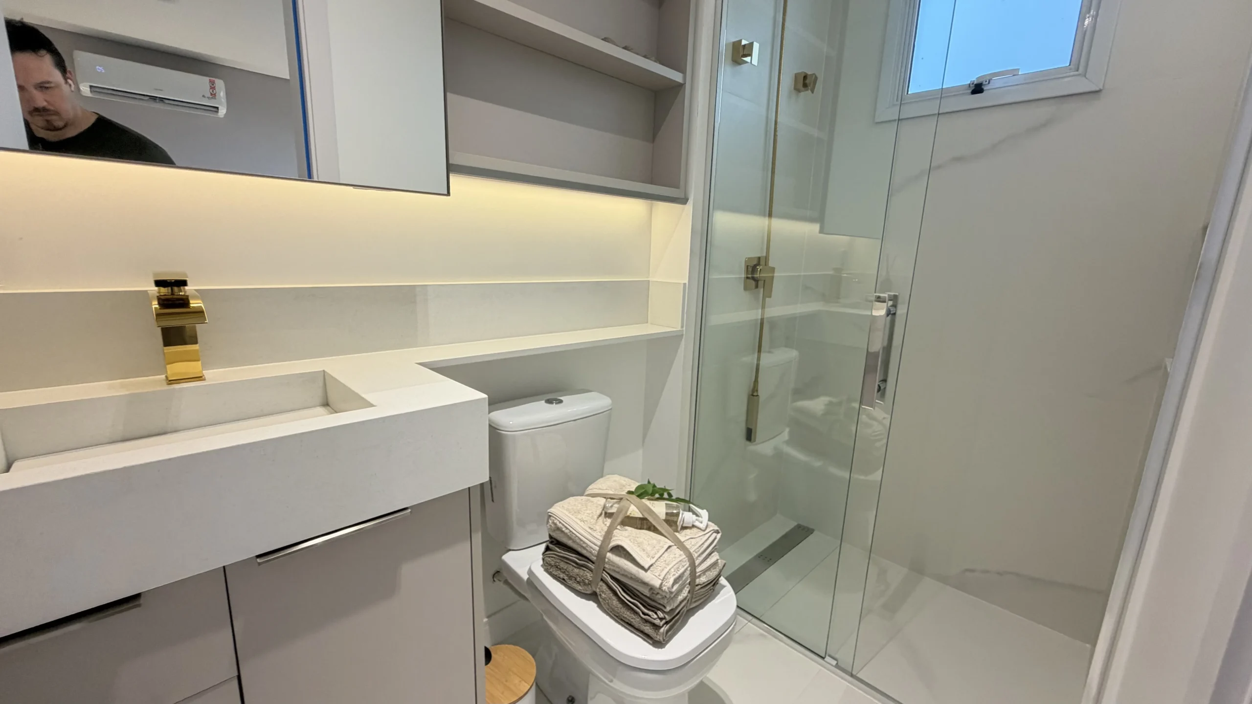 Gaivotas Golden Residence: Premium Duplex with Ocean Views in Ingleses