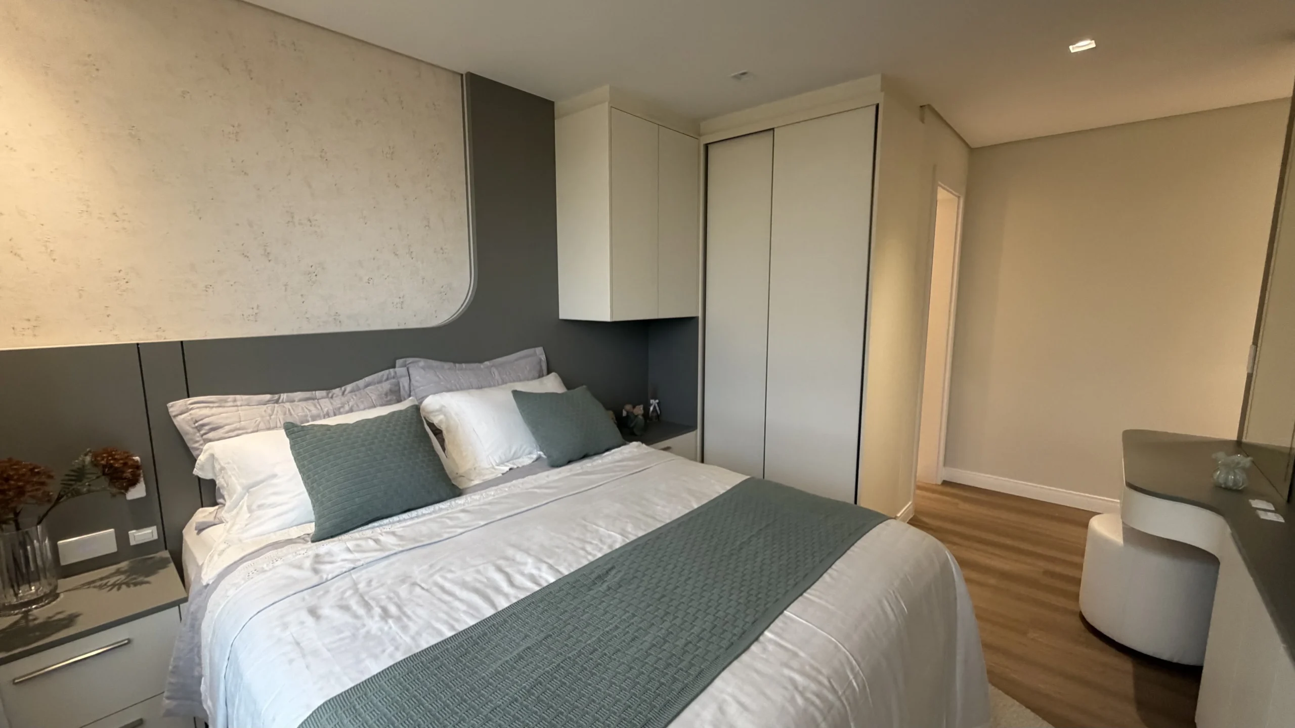 Gaivotas Golden Residence: Premium Duplex with Ocean Views in Ingleses