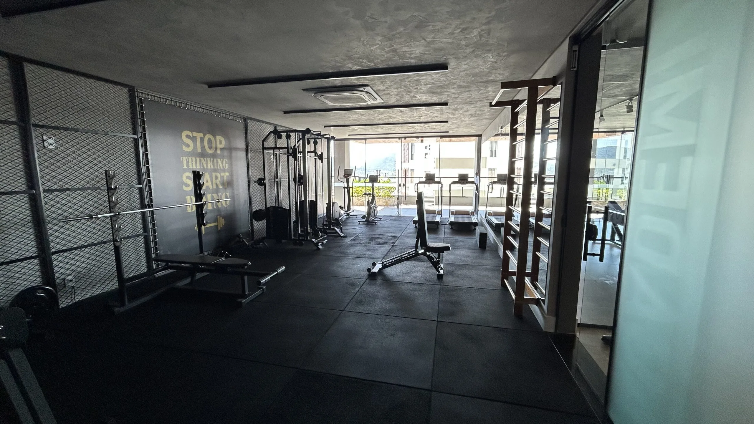 Felipe Moraes Residence Club: Luxury Apartment with Ocean Views in João Paulo