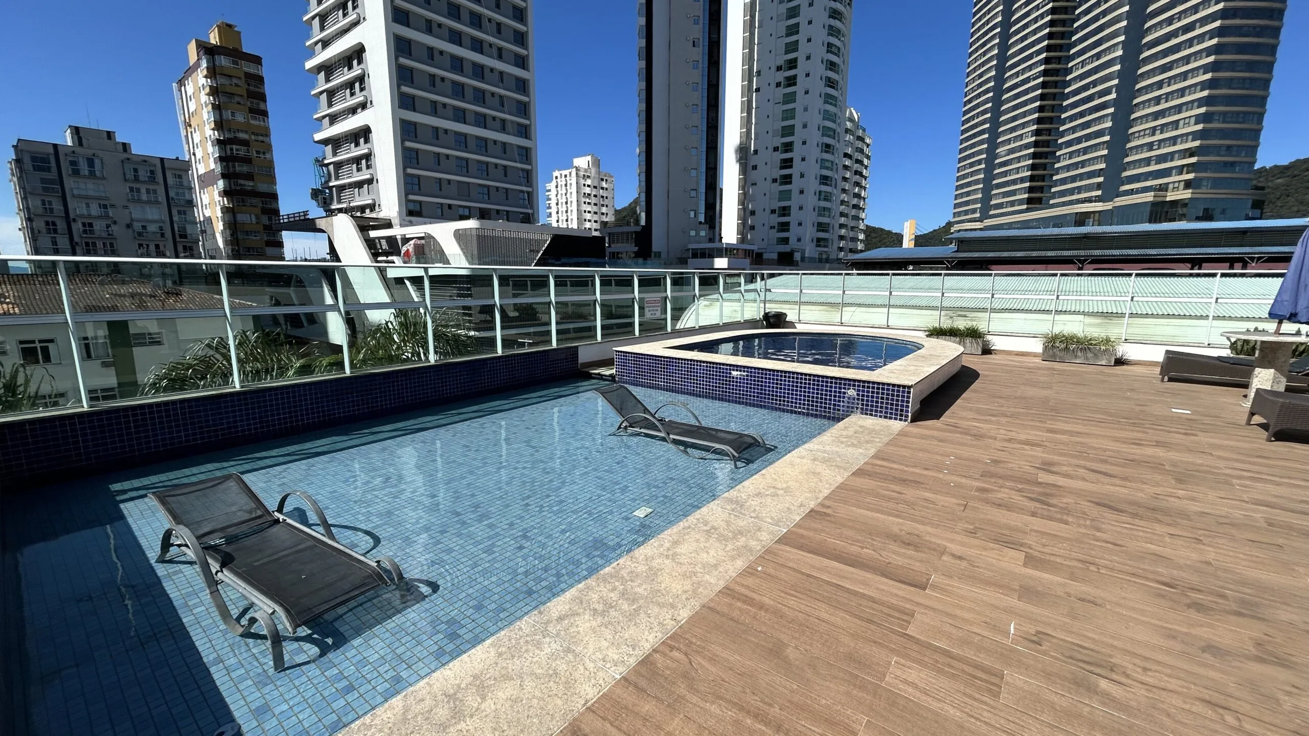 Marina Residence: Luxury House with Oceanview in Avenida Atlântica