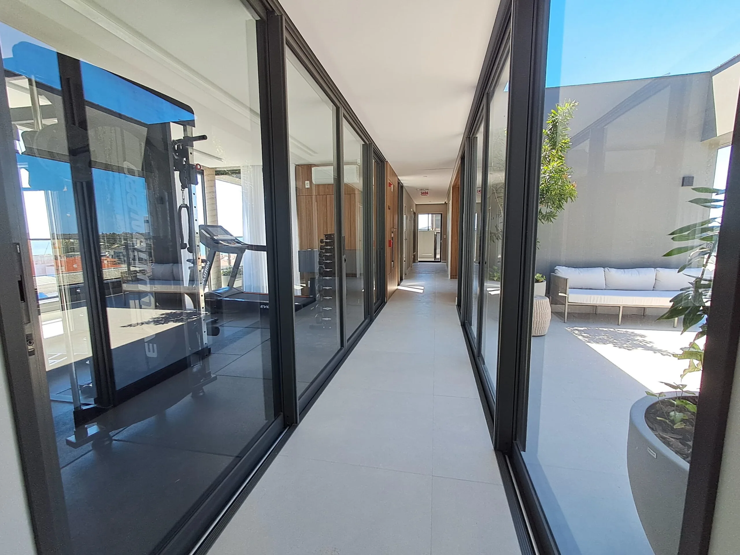 Premium Apartment with Rooftop Pool in Florianópolis