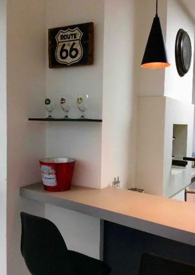 Praia do Canto: Ultra-Luxury Apartment with Beach Access in Itapema