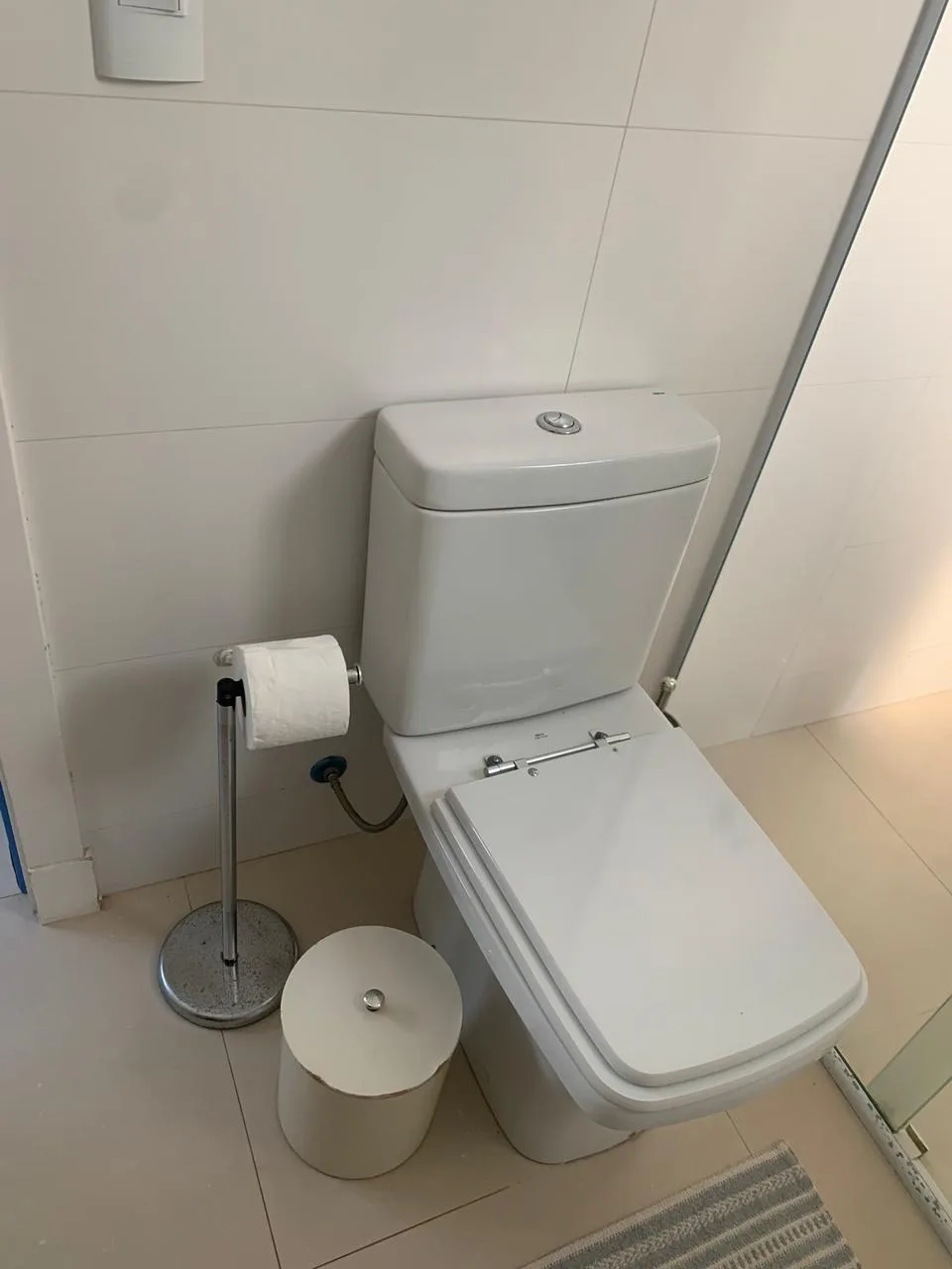 Praia do Canto: Ultra-Luxury Apartment with Beach Access in Itapema