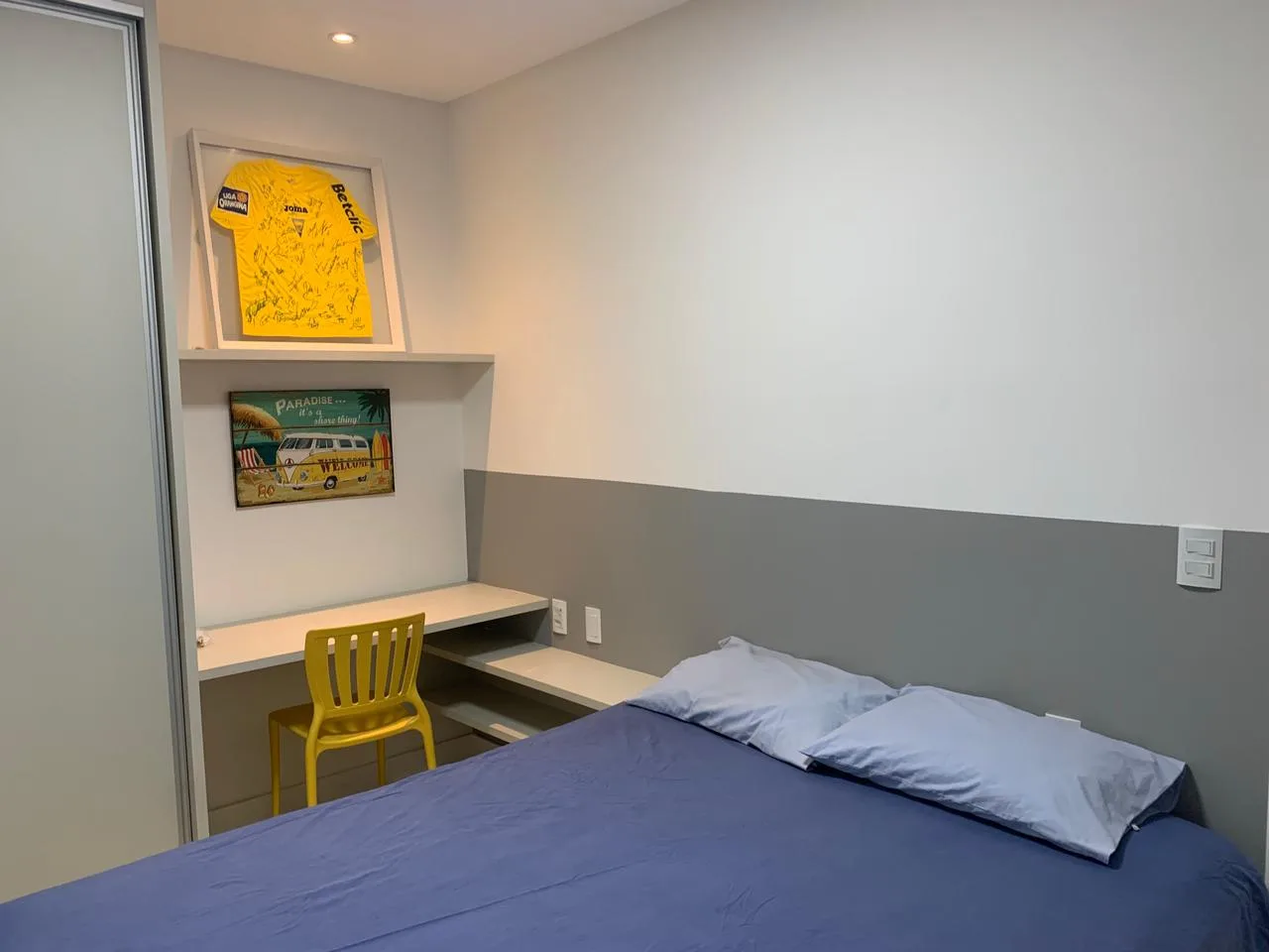 Praia do Canto: Ultra-Luxury Apartment with Beach Access in Itapema