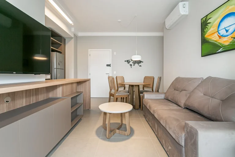 Premium Apartment with Infinity Pool in Florianópolis — Florianópolis