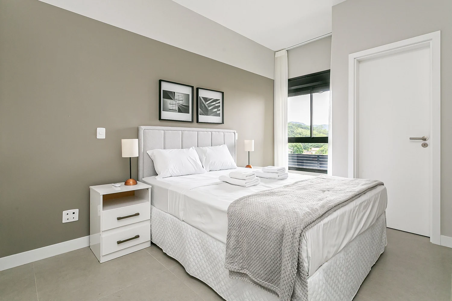Premium Apartment with Infinity Pool in Florianópolis