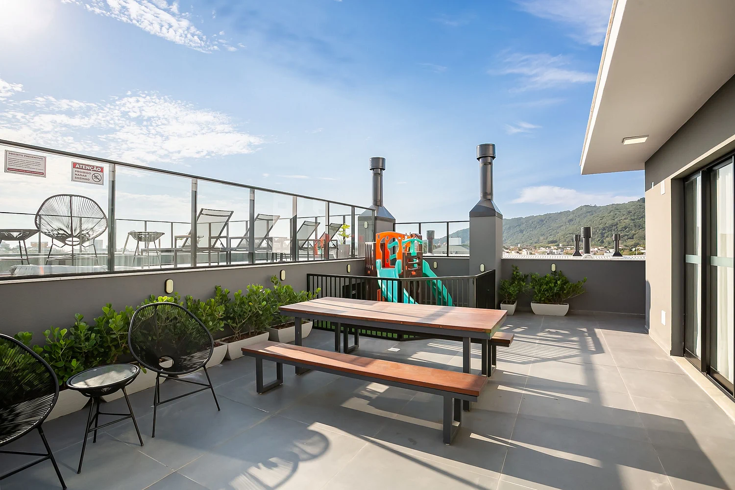 Premium Apartment with Infinity Pool in Florianópolis