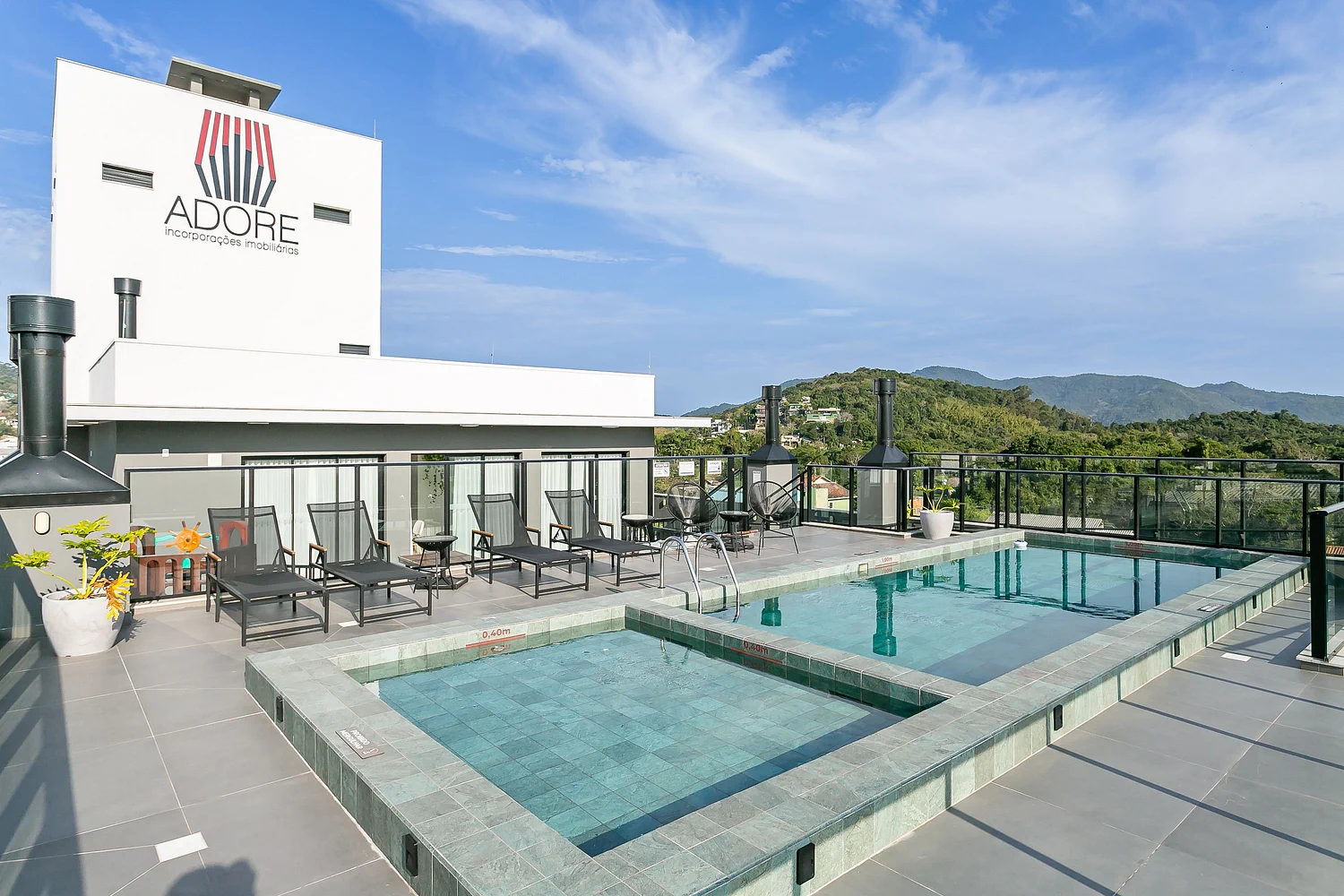 Premium Apartment with Infinity Pool in Florianópolis