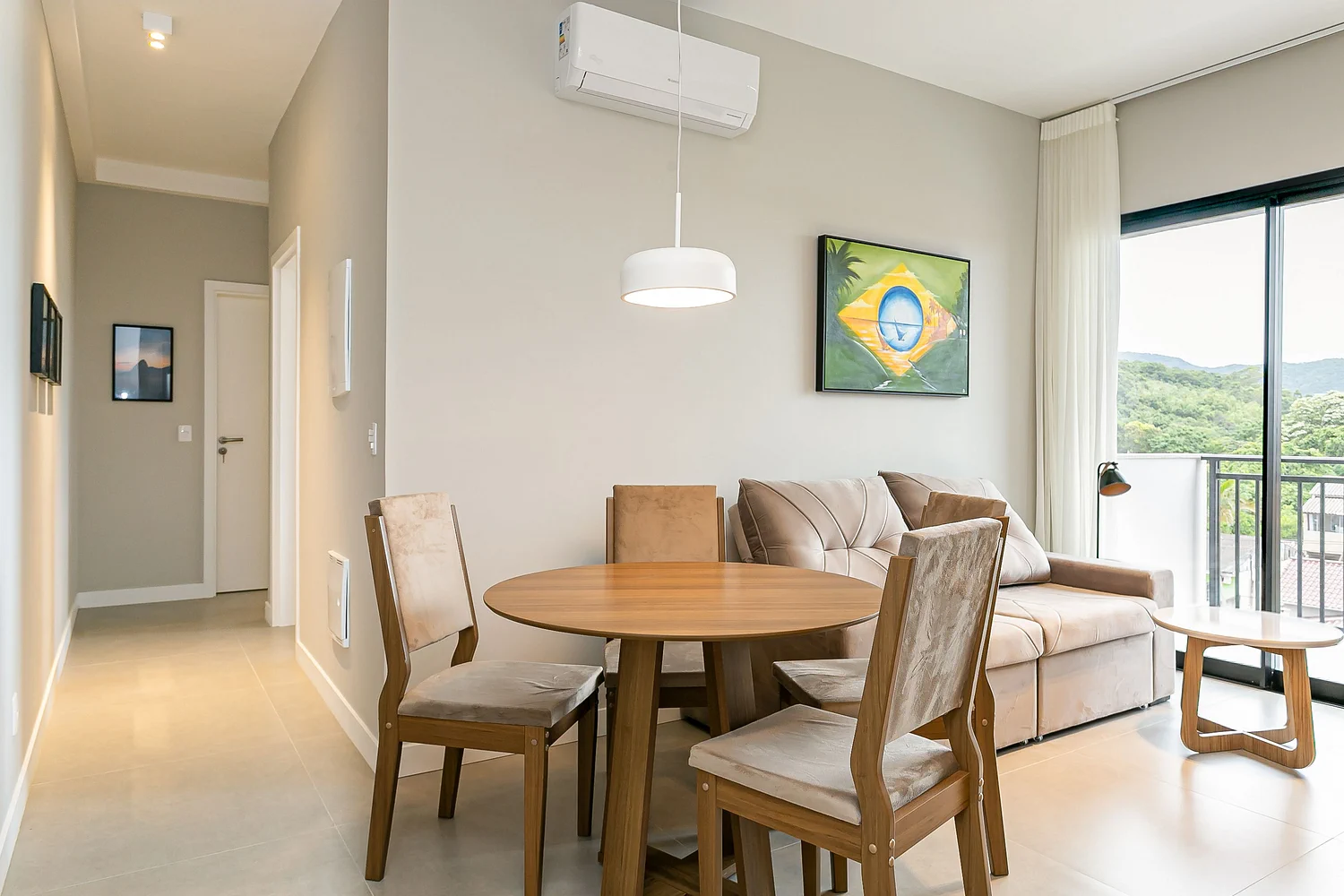Premium Apartment with Infinity Pool in Florianópolis