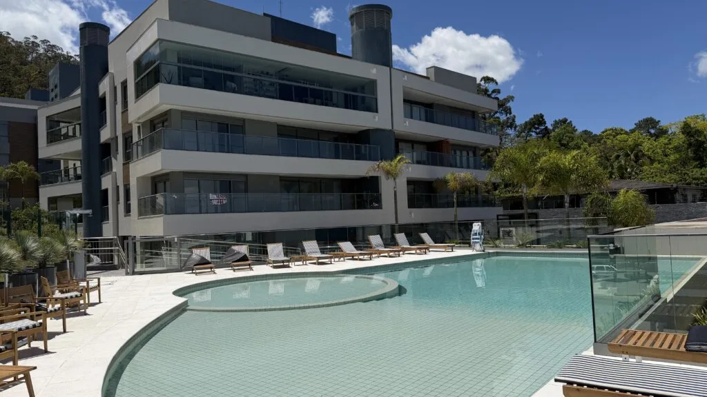 Miragio Cacupé: Luxury House in Florianópolis