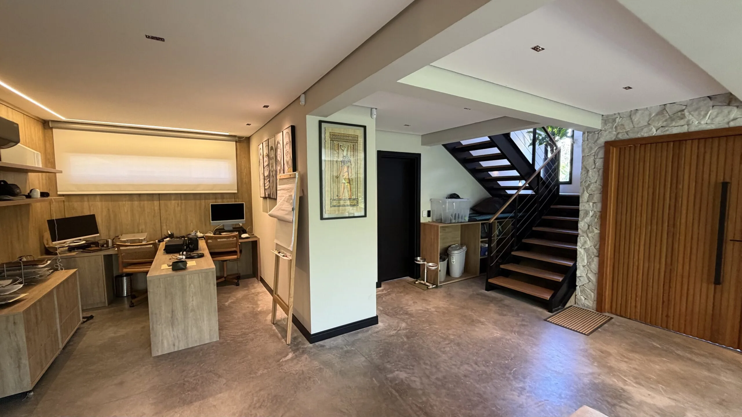 Gamboa Oceanfront: Luxury House with Permanent Sea Views in Florianópolis