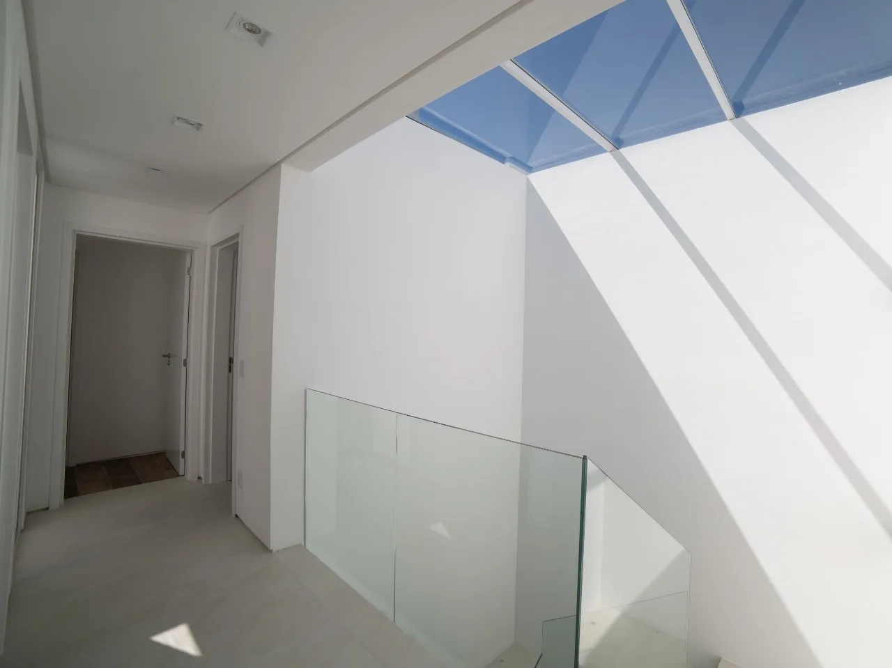 Red Park: Luxury House with Winter Garden in Florianópolis