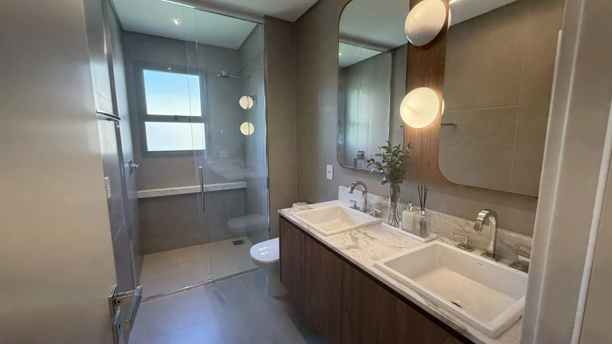 Miragio Cacupé: Luxury beautifully furnished Garden Apartment in Florianópolis