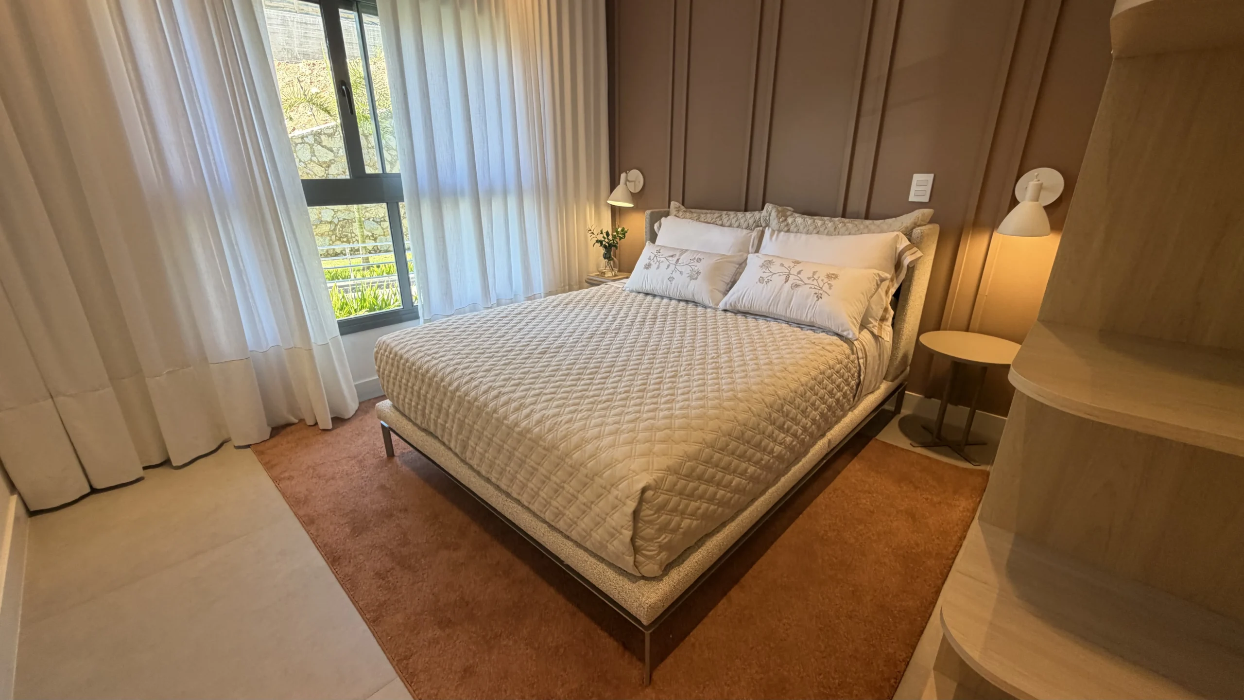 Miragio Cacupé: Luxury beautifully furnished Garden Apartment in Florianópolis