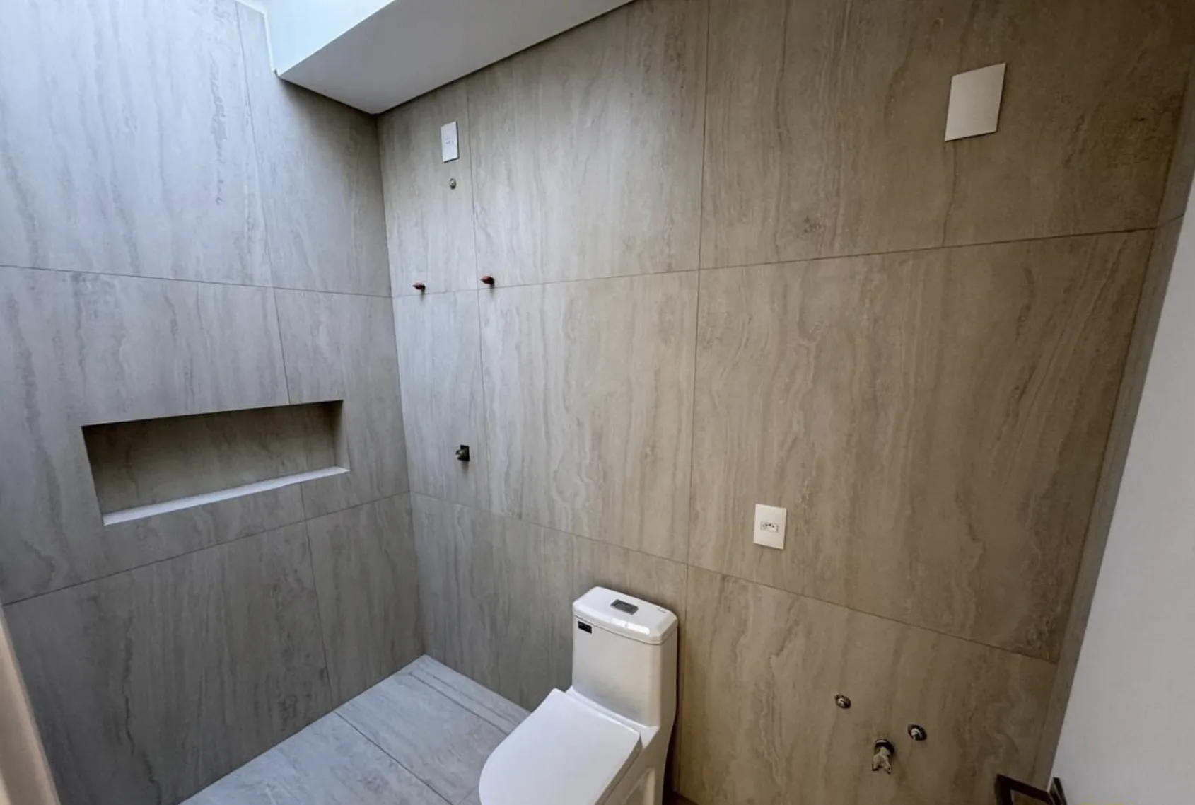 Alameda Cacupé: Luxury House with Private Pool in Florianópolis