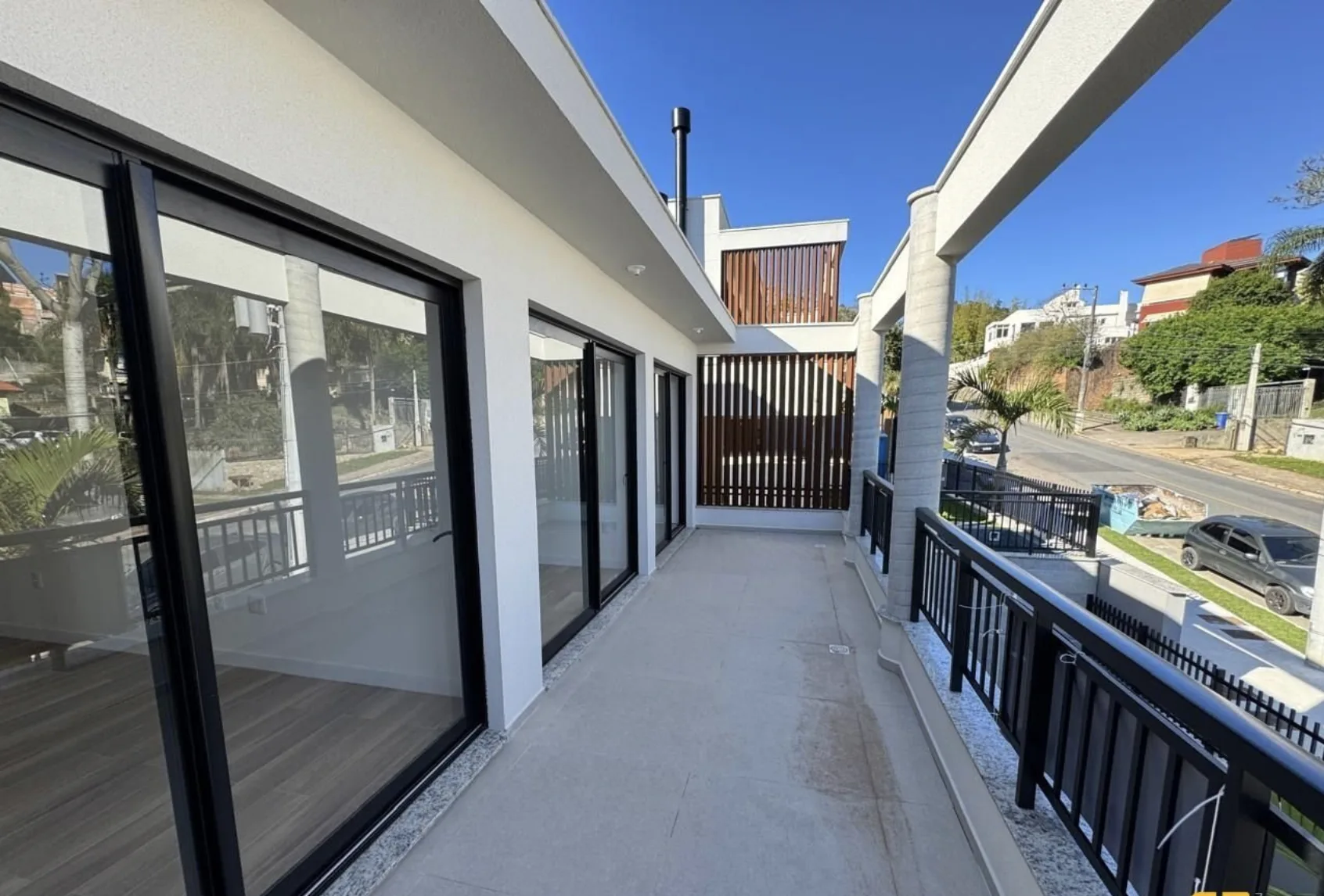 Alameda Cacupé: Luxury House with Private Pool in Florianópolis