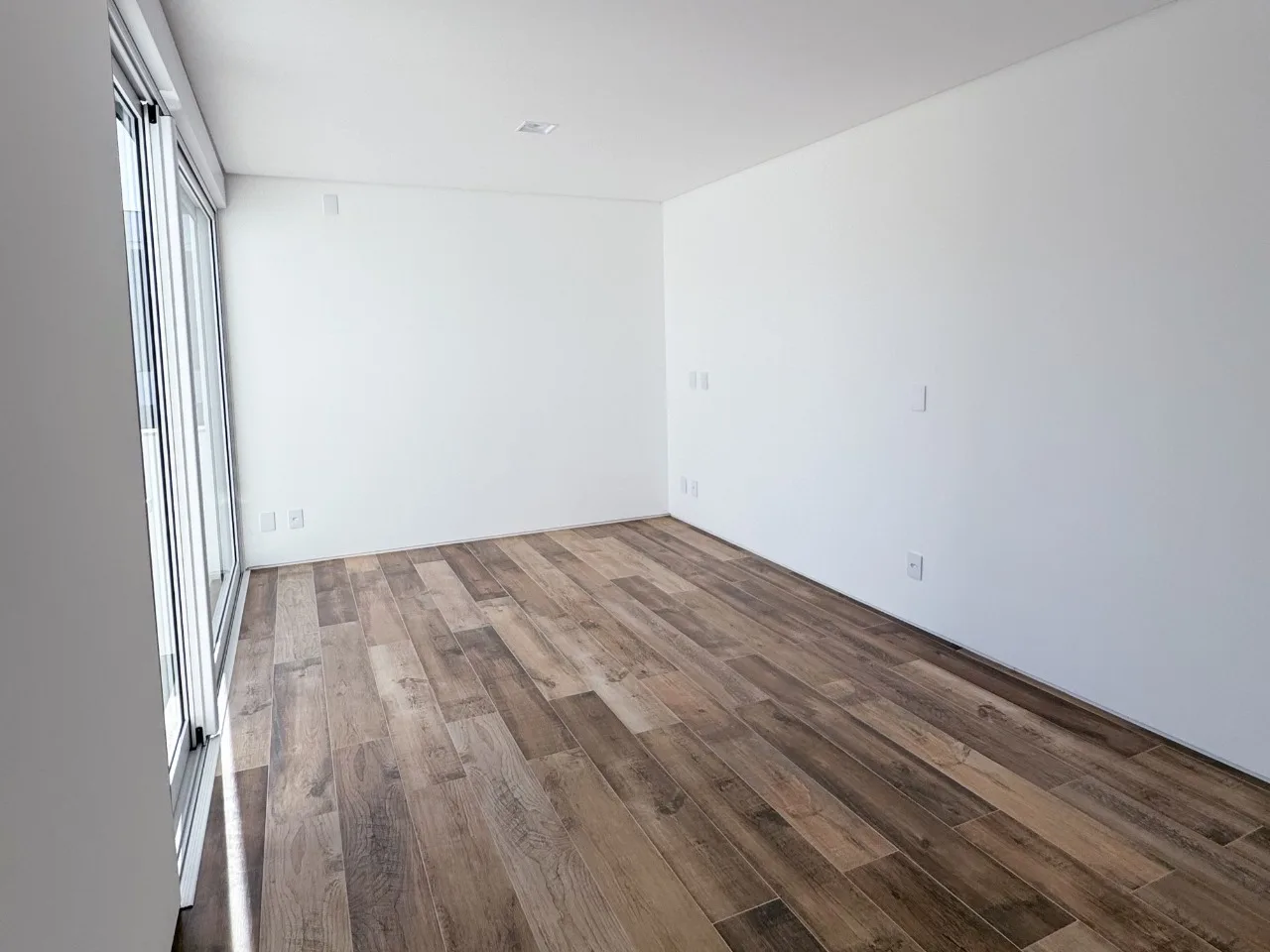 Red Park: Luxury House with Winter Garden in Rio Vermelho