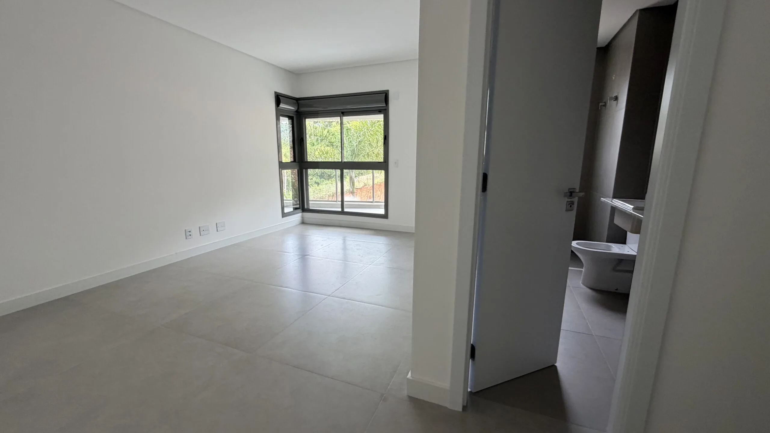 Miragio Cacupé: Luxury Residence in Florianópolis