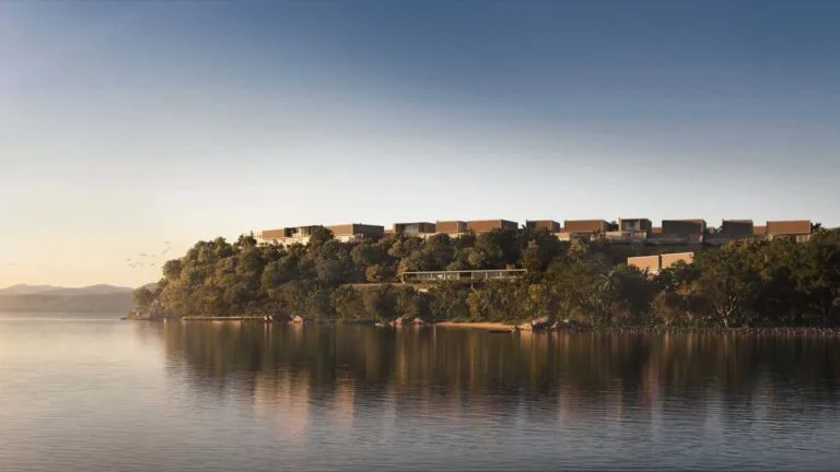 Terraço Cacupé: Exquisite Suspended Mansion with Private Pier in Cacupé - Cacupé - Hero Image | Rocks Investments