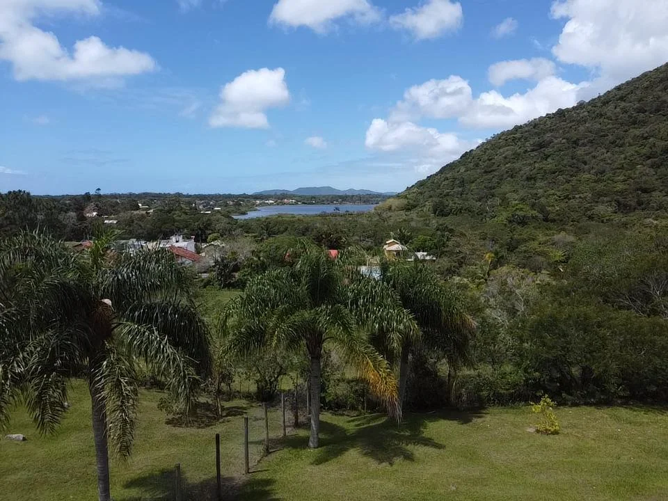 Exquisite Estate with Private Lagoon Access in Rio Vermelho