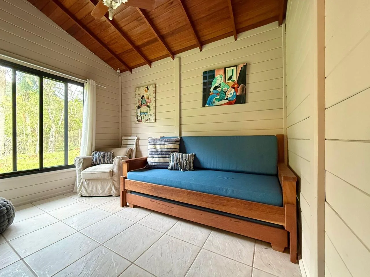 Exquisite Estate with Private Lagoon Access in Rio Vermelho