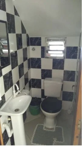 Refined Residence with Private Masonry Pool in Rio Vermelho