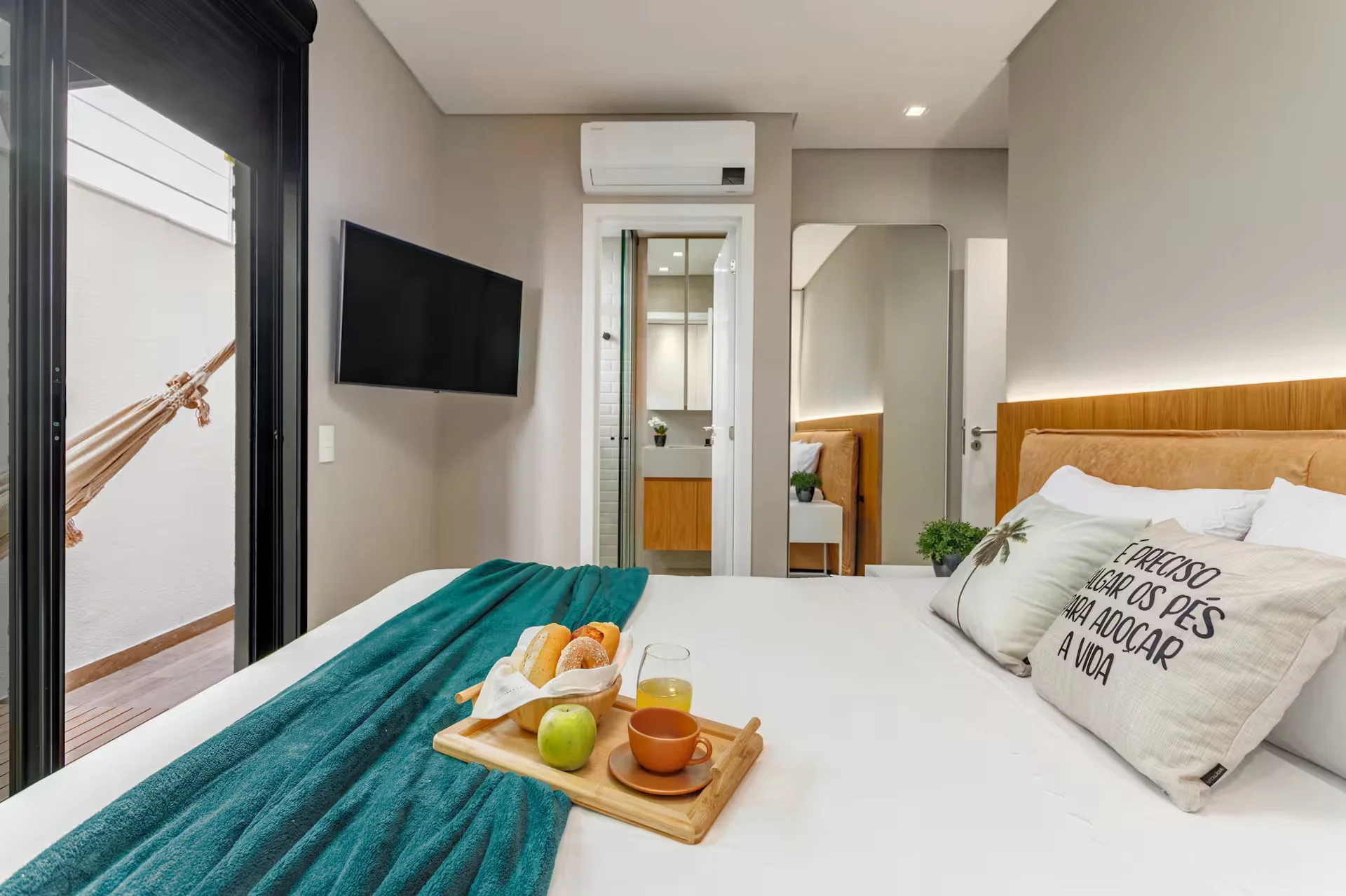 Exquisite Garden Residence with Rooftop Amenities in Novo Campeche