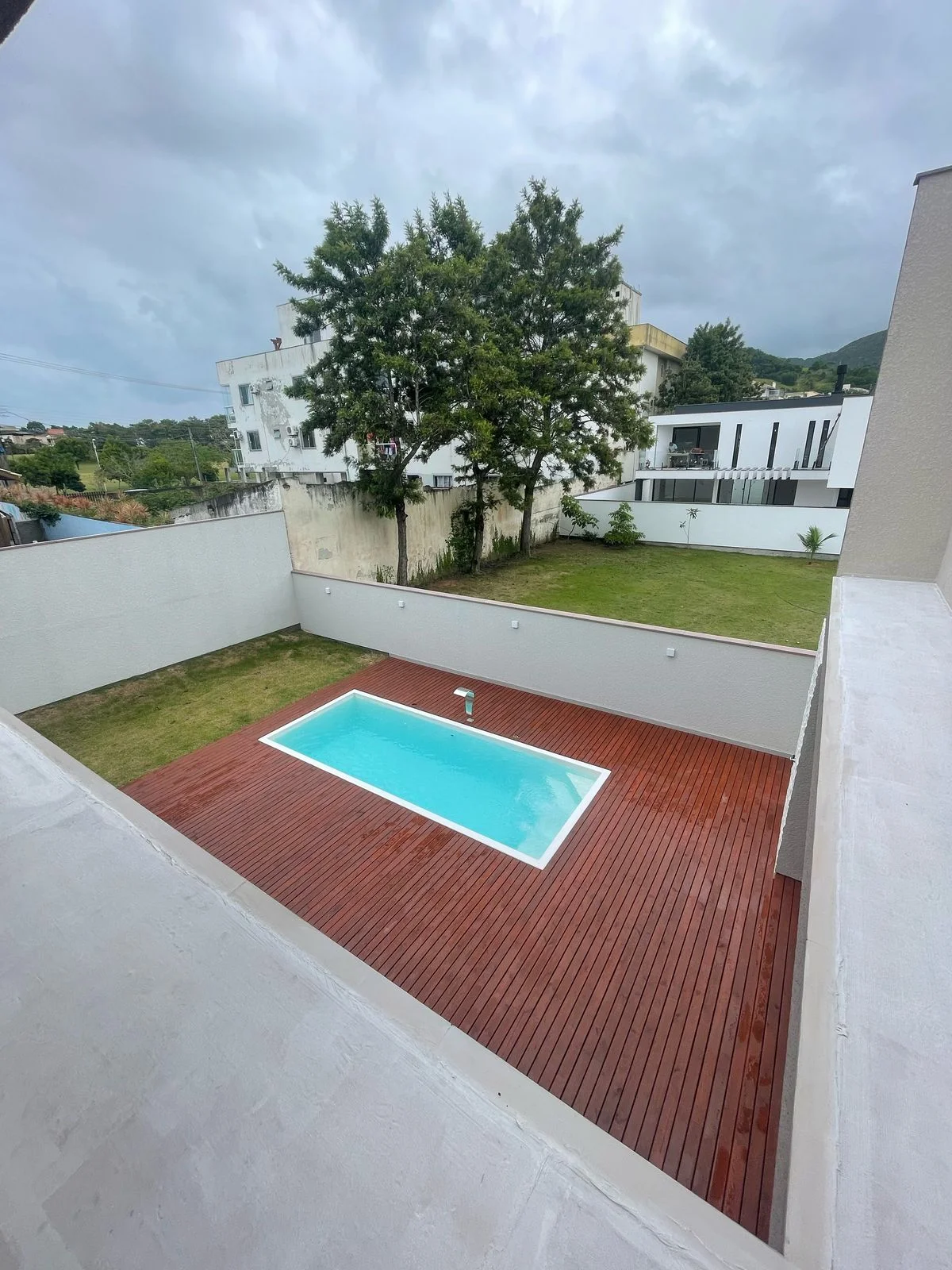 Exquisite Residence with Private Pool in Ingleses do Rio Vermelho