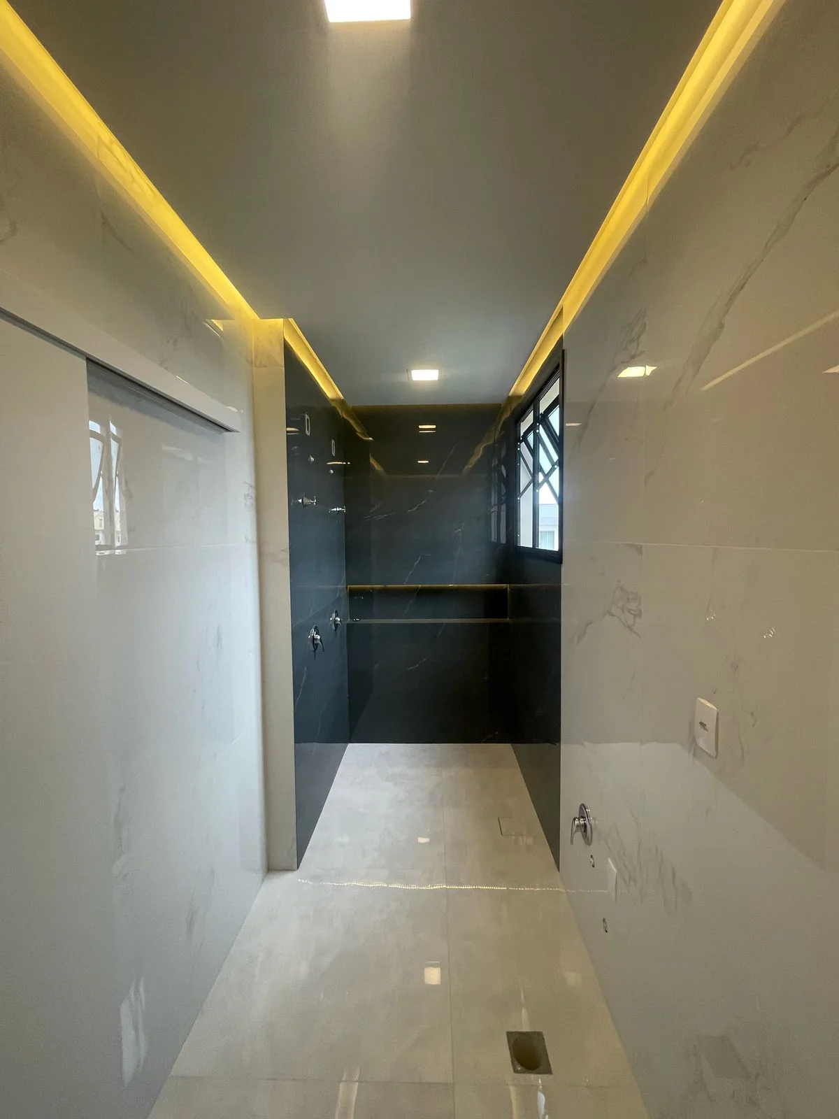 Exquisite Residence with Private Pool in Ingleses do Rio Vermelho