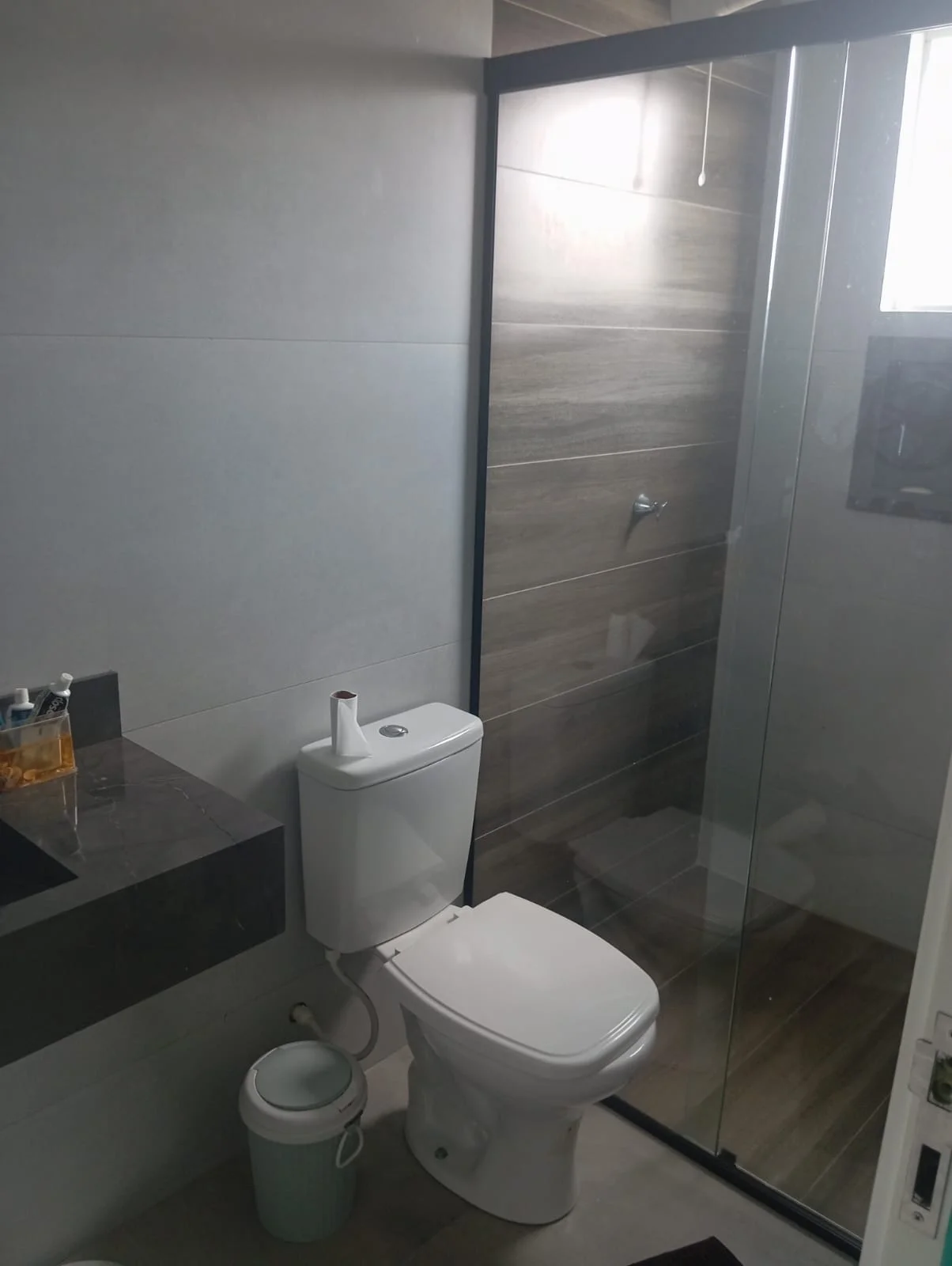 Refined Coastal Residence with Private Winter Garden at Condominío Ilha de Avoredo in Rio Vermelho