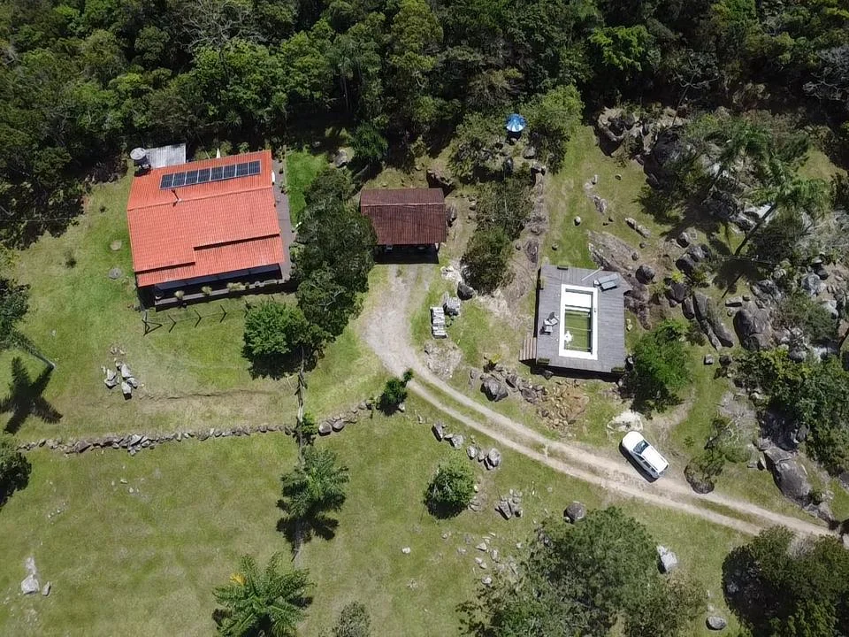 Exquisite Estate with Private Lagoon Access in Rio Vermelho