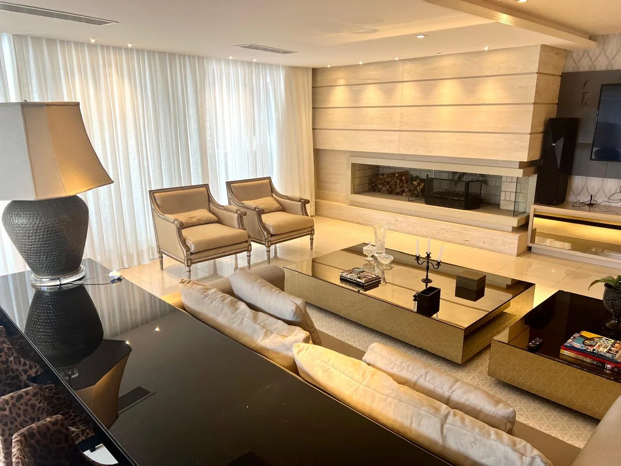 Exquisites Penthouse mit privatem Dach-Spa in Joao Paulo Florianópolis