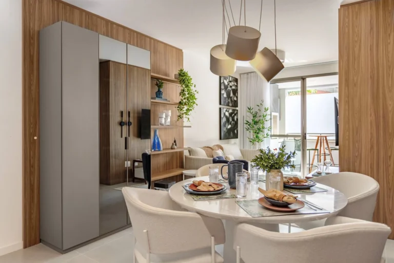 Refined Apartment with Gourmet Balcony at Home Cacupé in Florianópolis - Image 1 | Rocks Investments