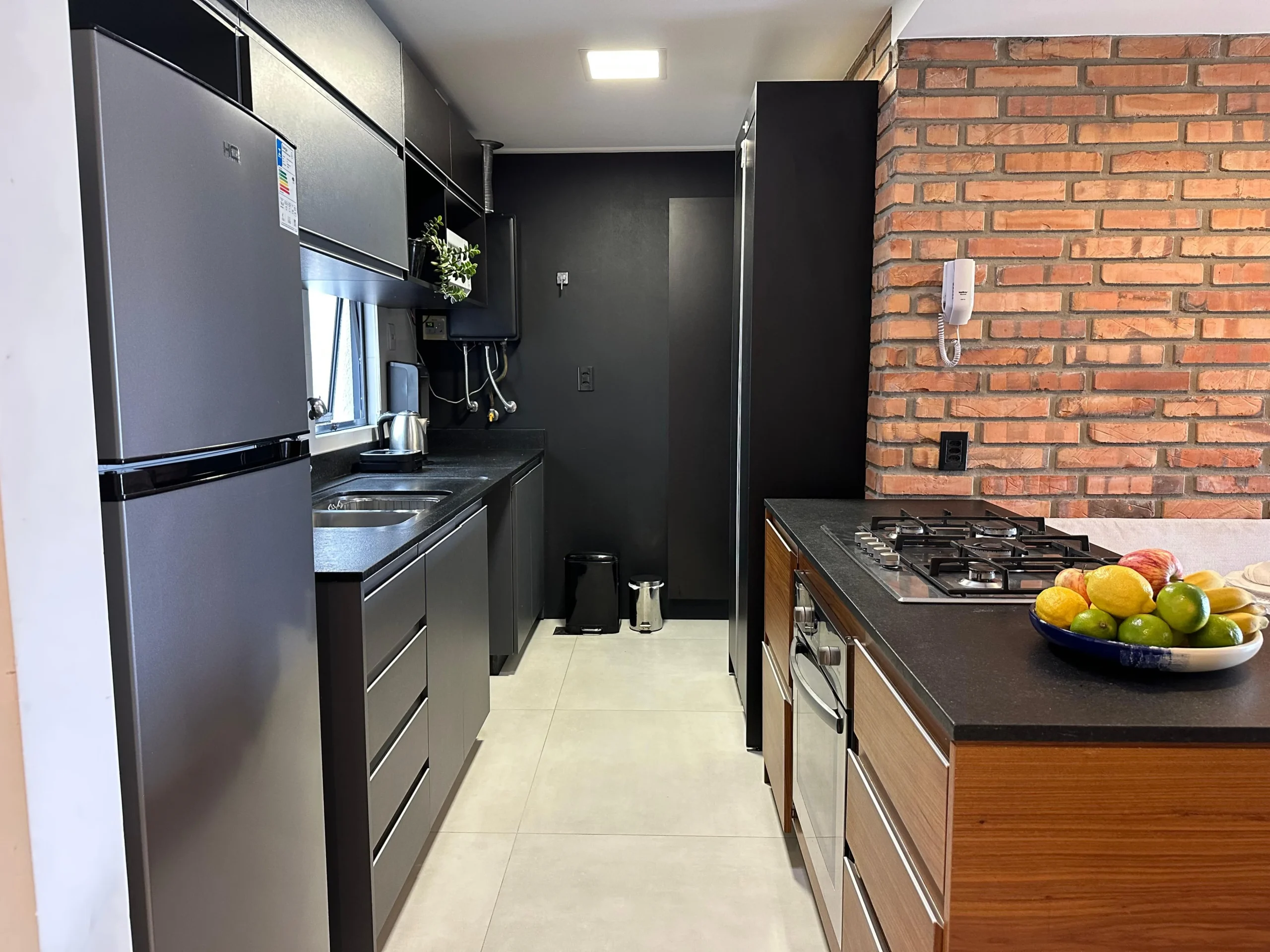 Refined Coastal Residence with Beach Access in Novo Campeche