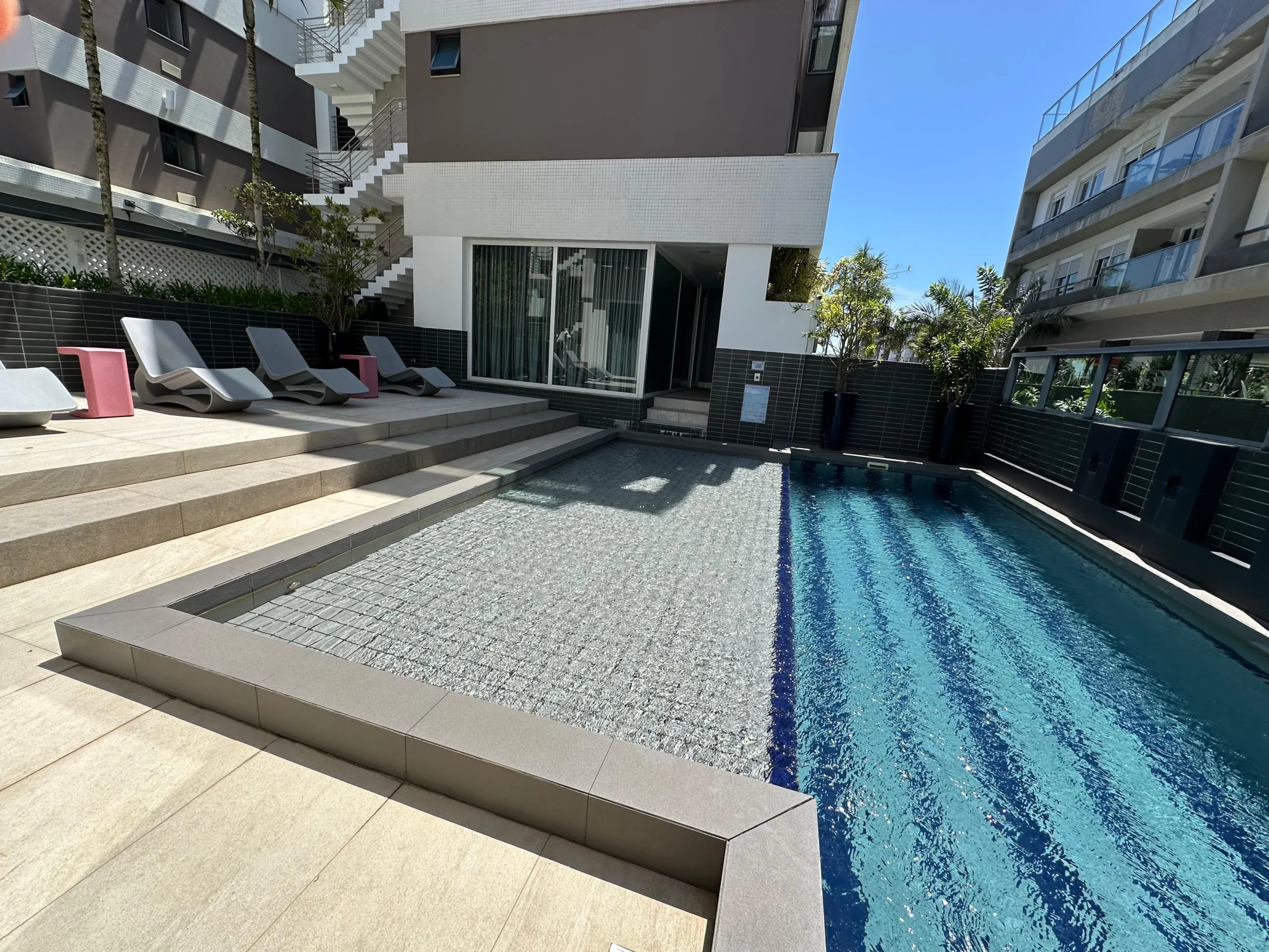 Refined Coastal Residence with Beach Access in Novo Campeche